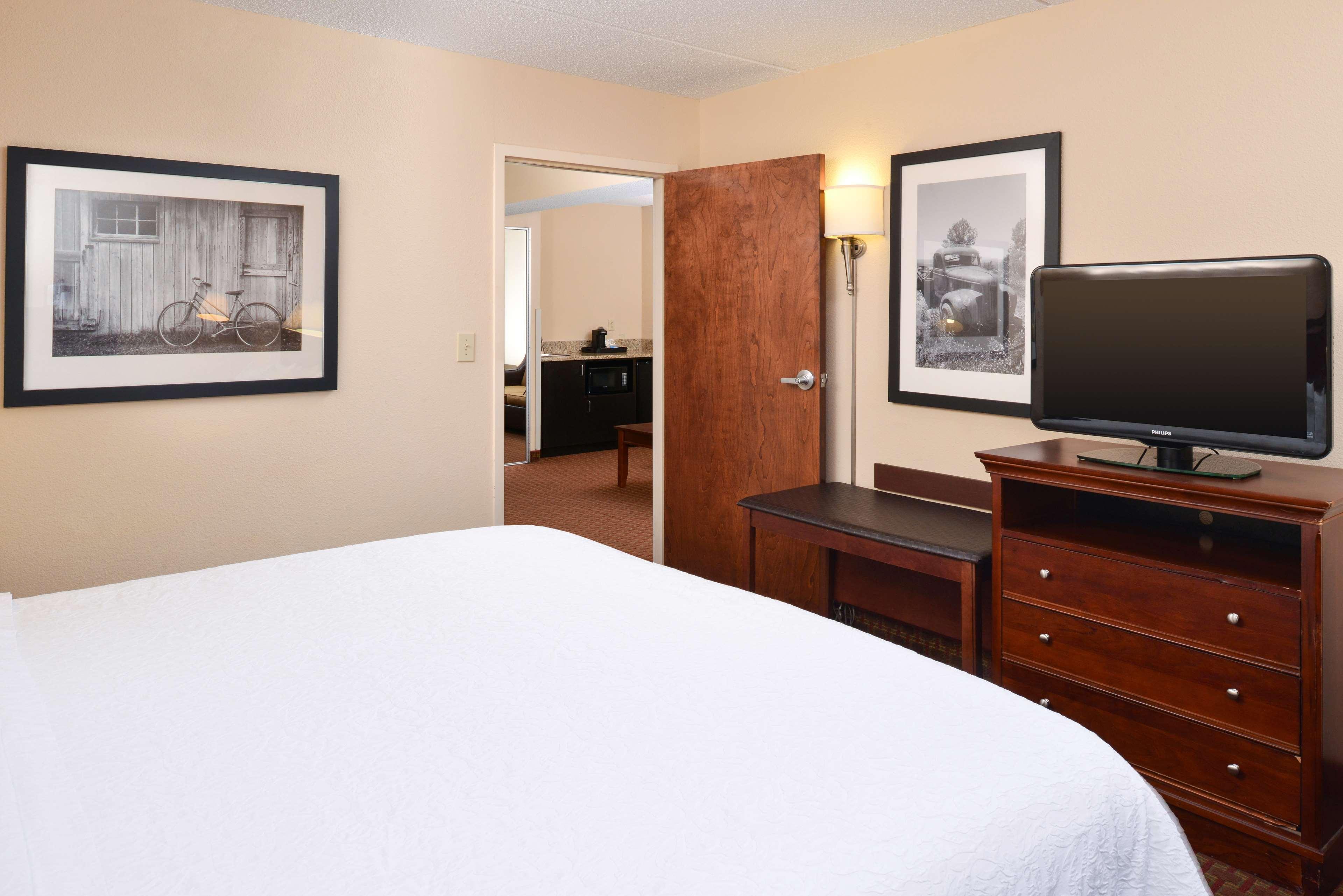 Hampton Inn הנדרסון מראה חיצוני תמונה