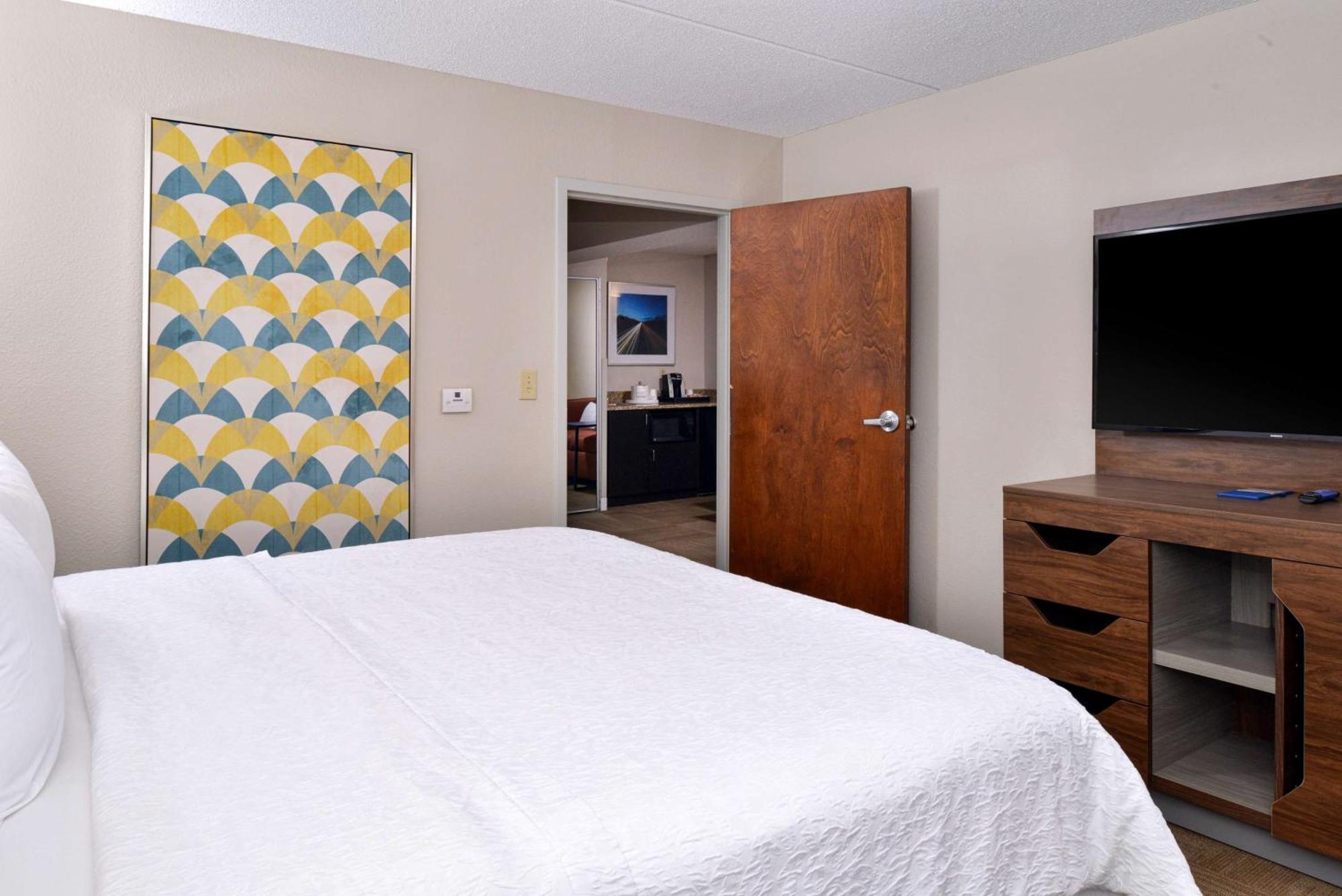 Hampton Inn הנדרסון מראה חיצוני תמונה
